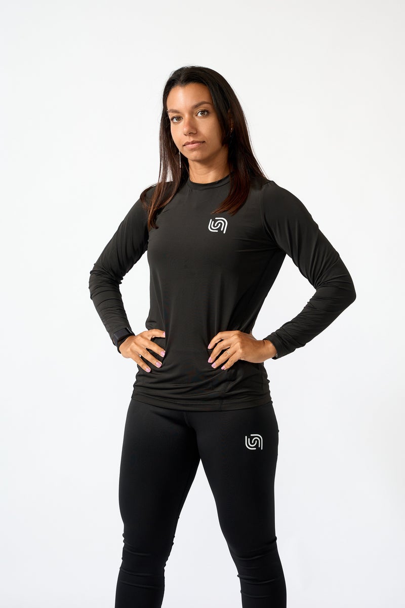 Beyond Women's Black  Long sleeve Training T-shirt - Image 4